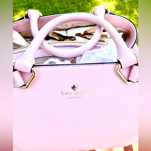 kate spade Handbags - NWOT - KATE SPADE DOUBLE HANDLED PURSE w/ ZIPPERS IN GORGEOUS PINK